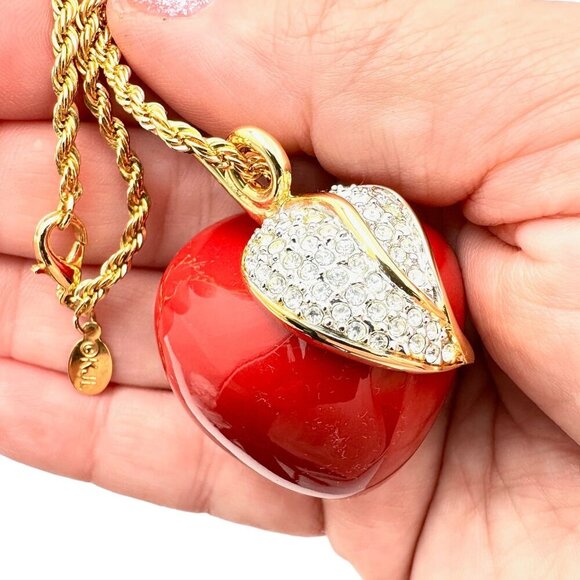 Vintage KJL Kenneth Jay Lane Womens Necklace Clear Rhinestone Red Lucite Apple - Picture 3 of 5